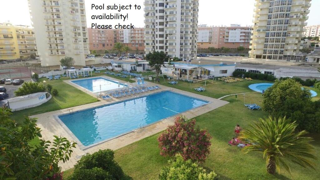 Armacao De Pera Praia Mar Sol Luaran gambar
